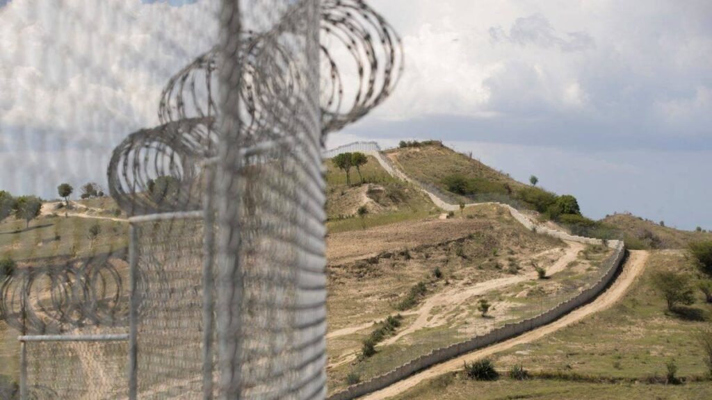 Gobierno anuncia licitación del tramo pendiente del muro fronterizo en Jimaní