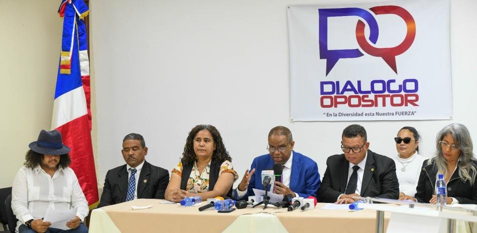 Oposición denuncia recorte a partidos como uso político del presupuesto