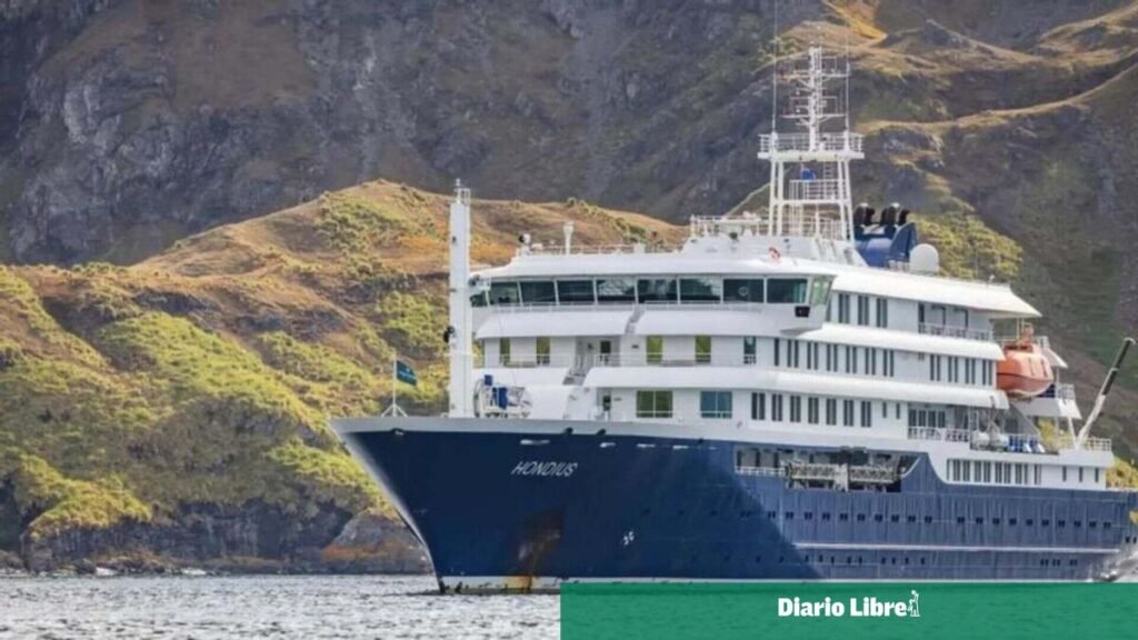 Canarias afronta la llegada del MV Hondius con hantavirus en medio de dudas y rechazo al operativo: en contexto
