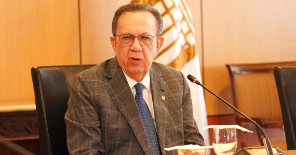 Banco Central pospone RD$46,000 millones ante la crisis externa y mantiene bajo alerta la economía dominicana: en contexto