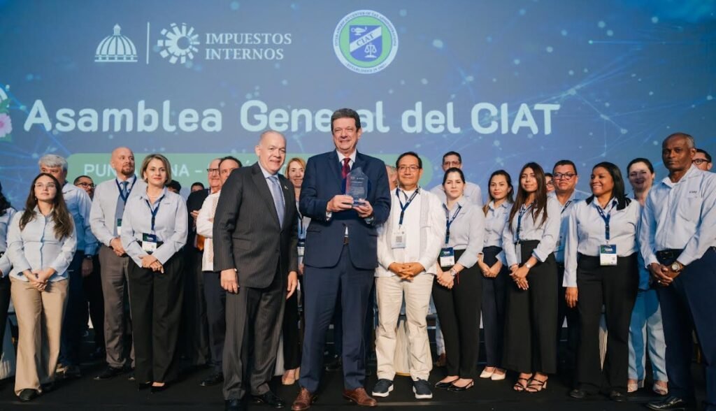 DGII subraya que el manejo de datos tributarios debe regirse por seguridad, confidencialidad y ética en su impulso digital: en contexto