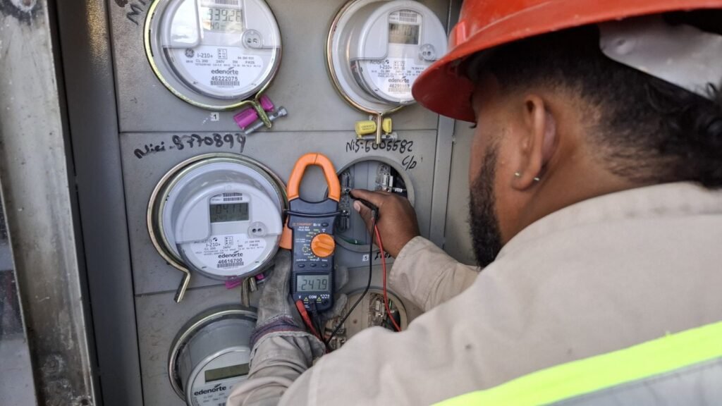 Condena por fraude eléctrico en DN expone el costo de la sustracción de energía para el Estado y los usuarios