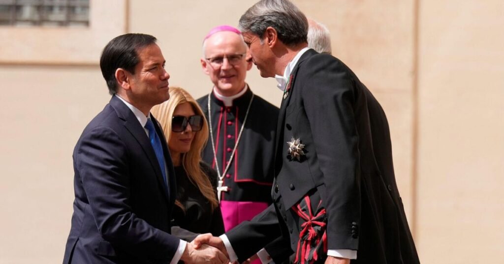 Rubio llega al Vaticano en medio del choque entre Trump y León XIV