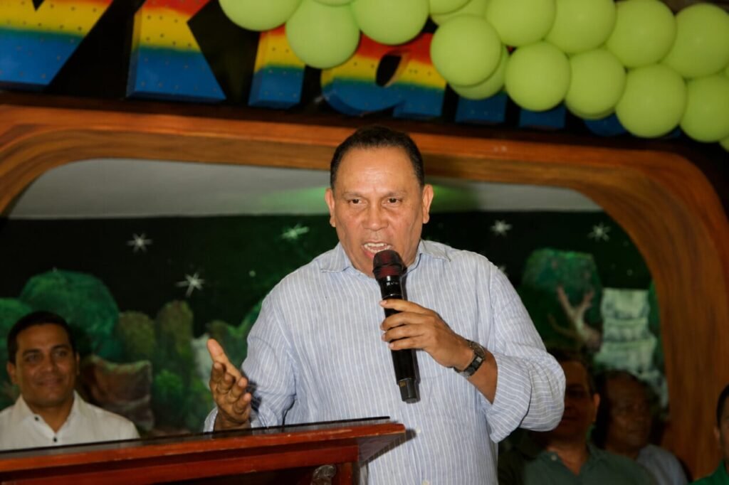 Jiménez Peña cuestiona al Gobierno por promesas de obras sin ejecutar y por la presión sobre fondos partidarios: en contexto
