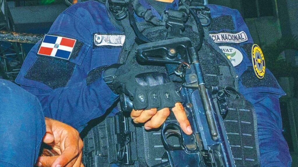 Feminicidios con agentes revelan la distancia entre el deber policial y la protección real: en contexto