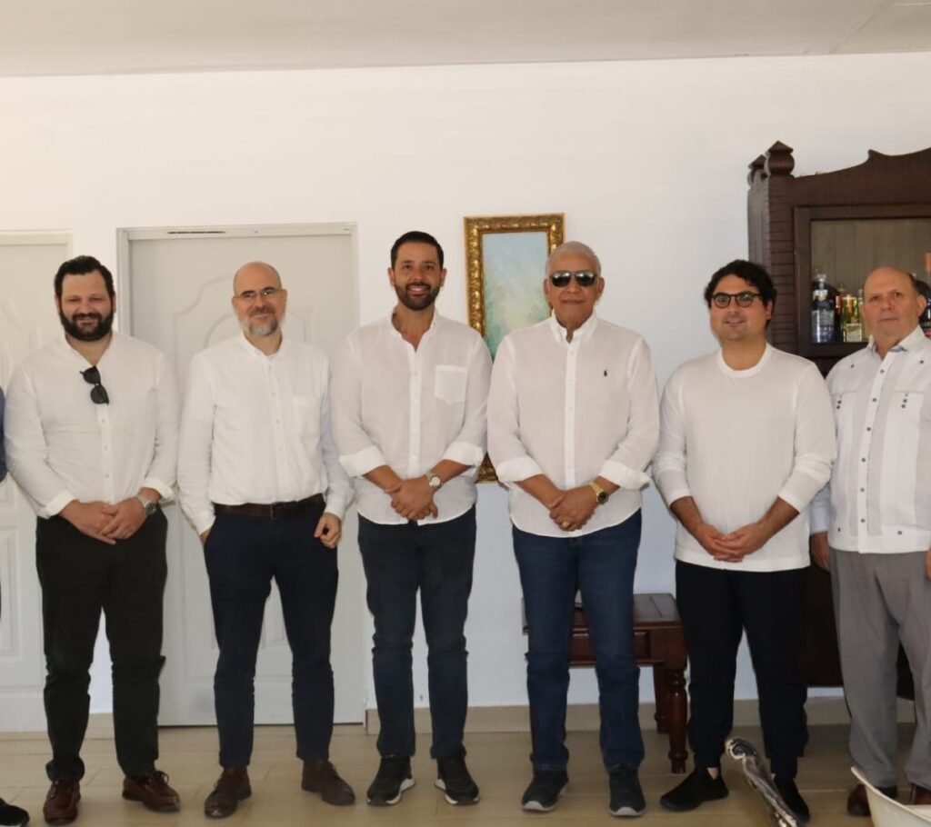 Gobierno comienza estudios para ampliar a cuatro carriles la carretera Ramón Cáceres