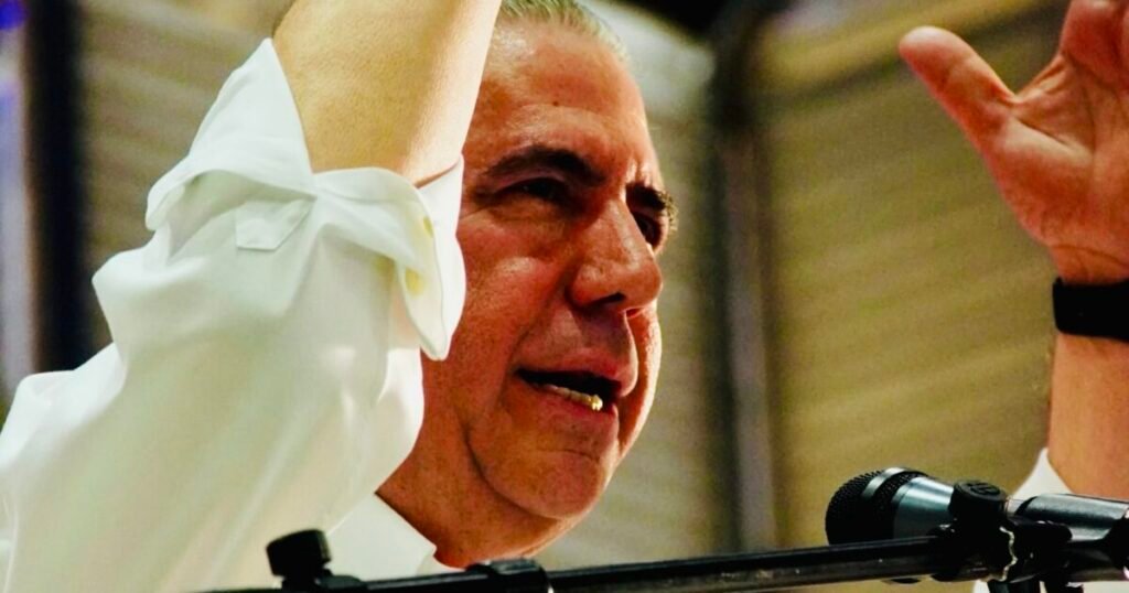 Francisco Javier reúne a la estructura del PLD en Santiago y afianza su perfil opositor