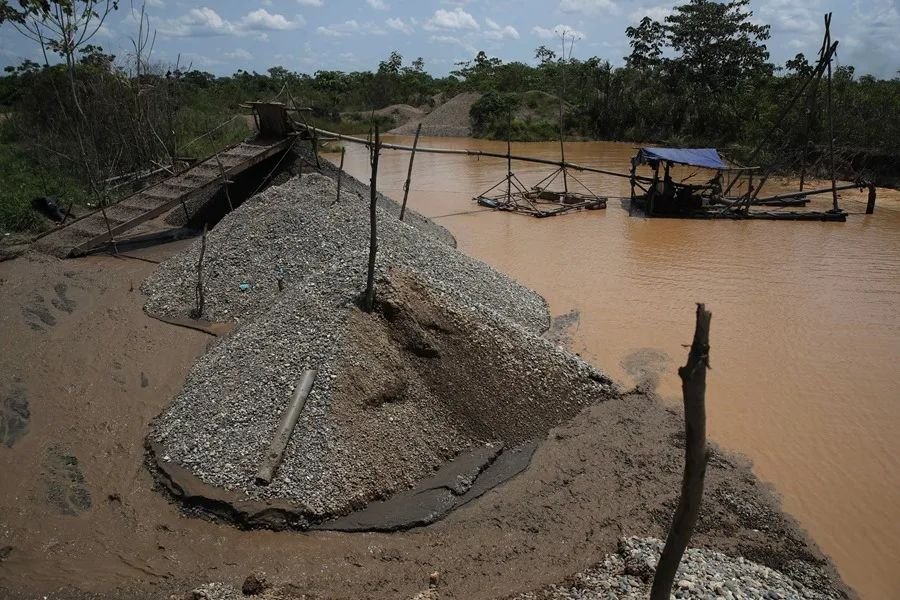 Destrucción de bienes por minería ilegal en Perú: ¿una respuesta efectiva o un acto simbólico?