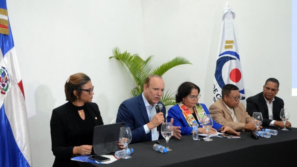 Cámara de Cuentas alerta sobre fallas de control en ayuntamientos y suma 25 denuncias en gobiernos locales