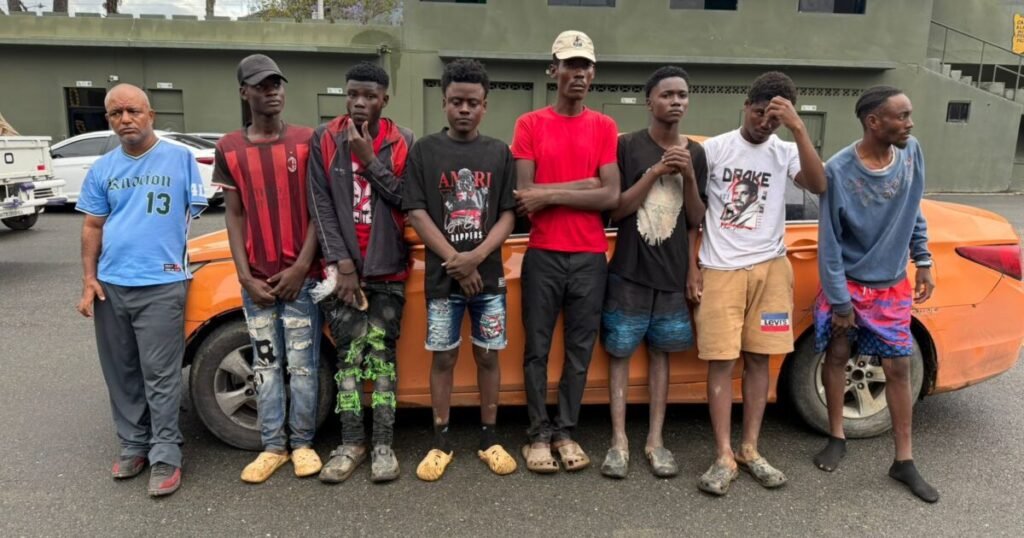 Constanza: detienen tras una persecución a un conductor con siete haitianos en condición irregular