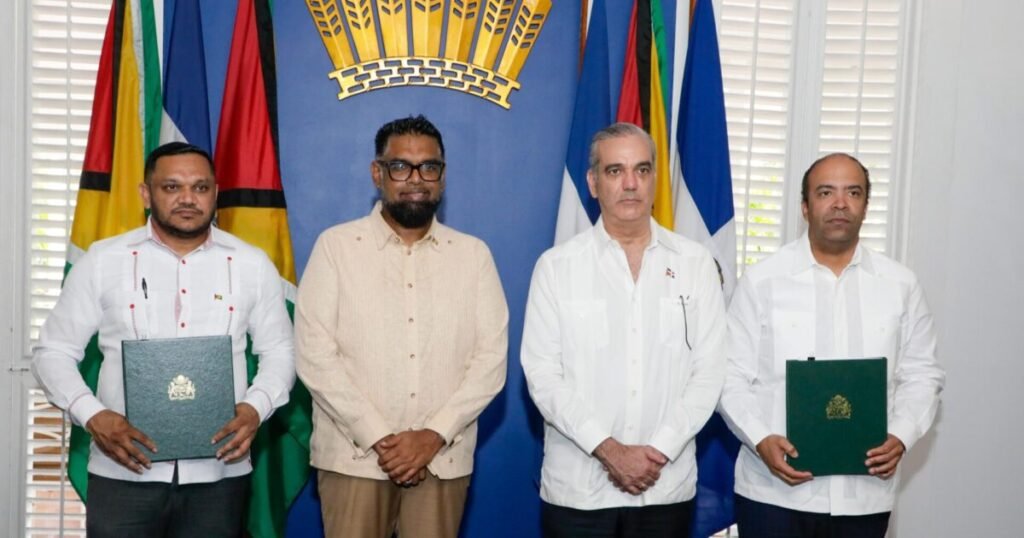 Firman contrato petrolero en Guyana y queda abierta la exigencia de cuentas sobre sus resultados para RD: en contexto
