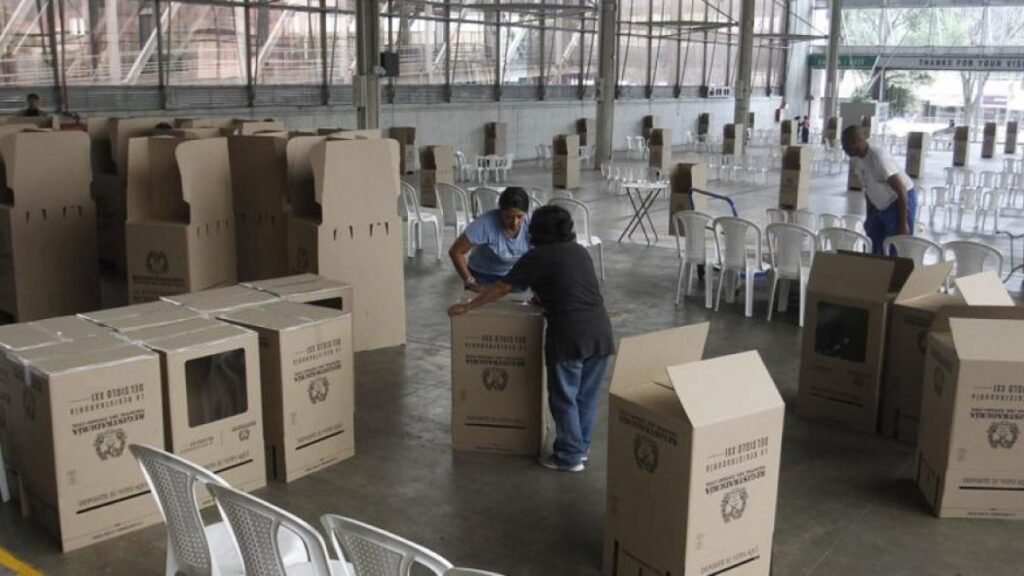 Colombia comienza el recuento presidencial entre dudas sobre la transparencia y tras una campaña marcada por la violencia