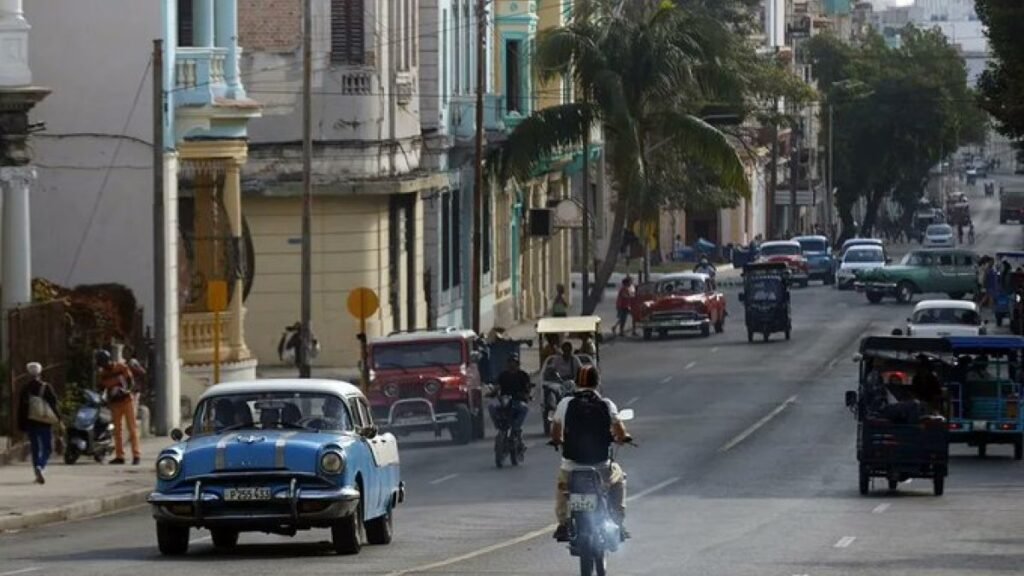 En La Habana, dos madres separadas por cinco kilómetros reflejan la desigualdad de la crisis cubana: en contexto