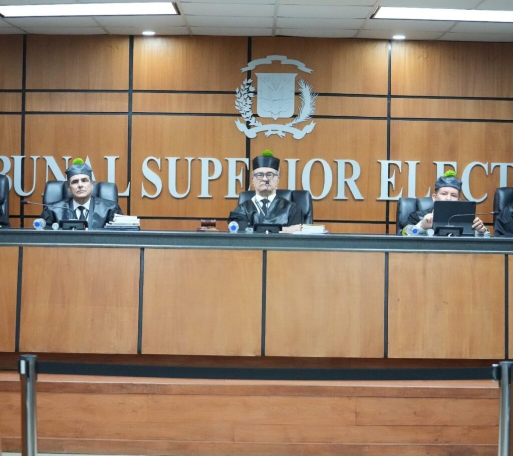 TSE rechaza referimiento, pero queda expuesta la falta de respuesta interna del PRM a impugnación sobre su circular 03-2026
