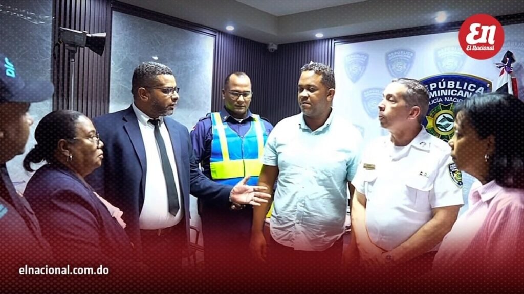 Presunto vinculado a red de cibercrimen se entrega a la Policía y reaviva el escrutinio sobre la respuesta oficial: en contexto