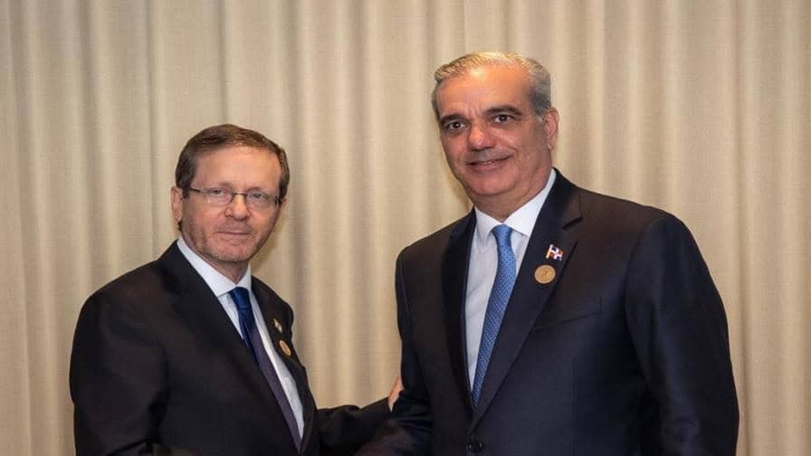 Abinader mantiene agenda bilateral en Costa Rica con reuniones con Herzog y Landau: en contexto