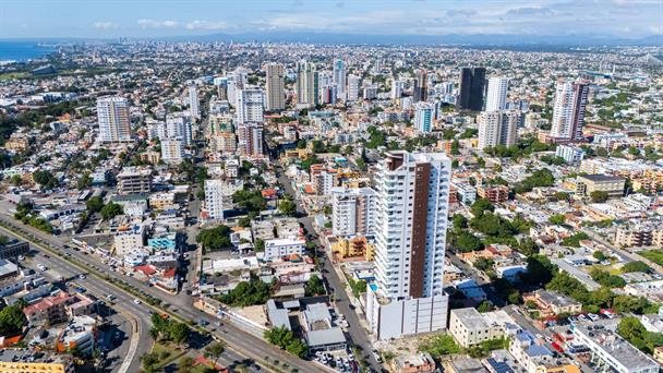 El desarrollo vertical en Santo Domingo Este vuelve a poner en foco la planificación urbana: en contexto