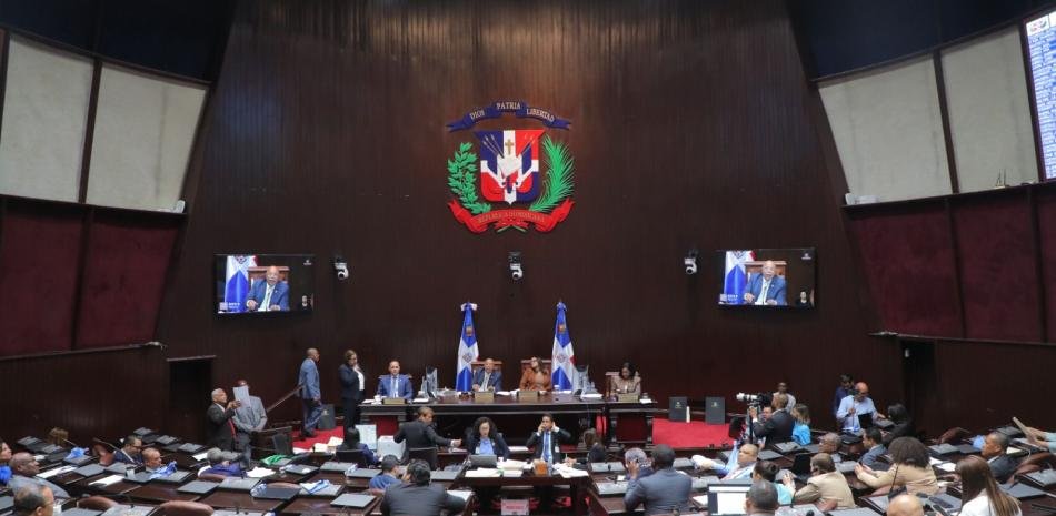 Diputados aprueban en primera lectura reforma laboral con cambios que afectan a trabajadores en excepciones