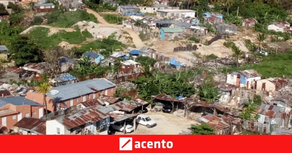 INTEC advierte que el rezago digital podría extender la desigualdad por hasta 20 años en el país