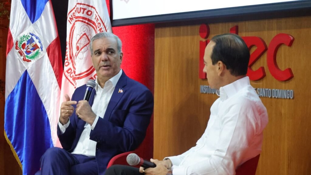 Abinader pone sobre la mesa rezagos en agua, luz y respaldo a Mipymes en Intec