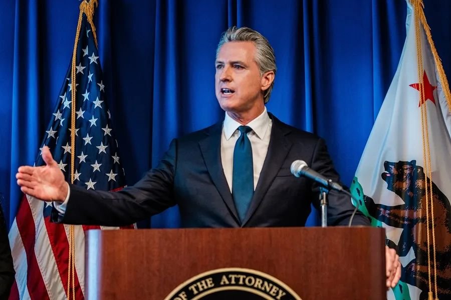 California pondrá en marcha un reparto de 400 pañales por cada recién nacido para aliviar el costo familiar: en contexto