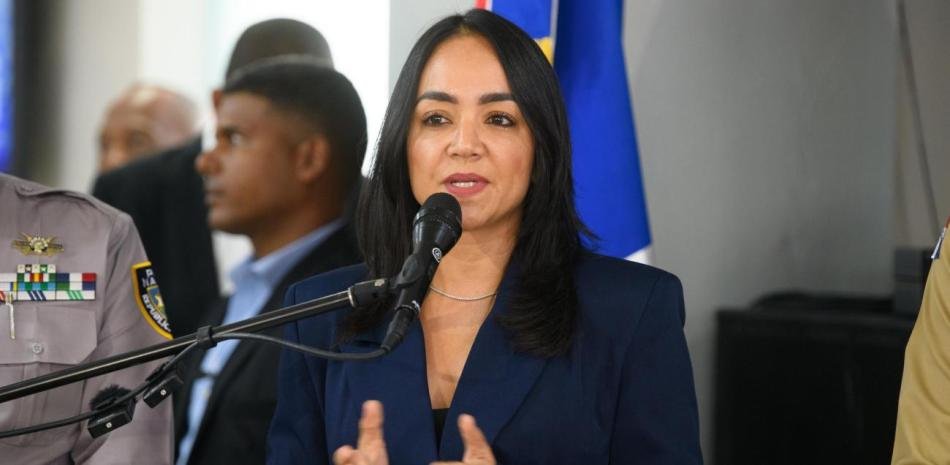 Raful reconoce fallas del sistema ante el alza de feminicidios y 30 casos en 2026