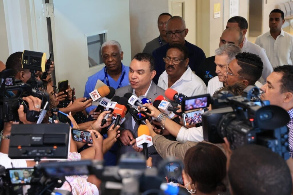 Red Pública de Salud dice estar lista para cubrir la demanda médica de Santo Domingo 2026: en contexto