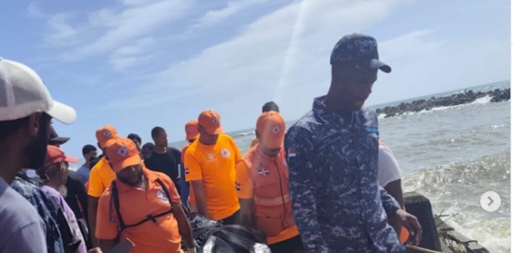 Recuperan en Nagua el cuerpo de adolescente y crecen los reclamos por controles y respuesta de emergencia