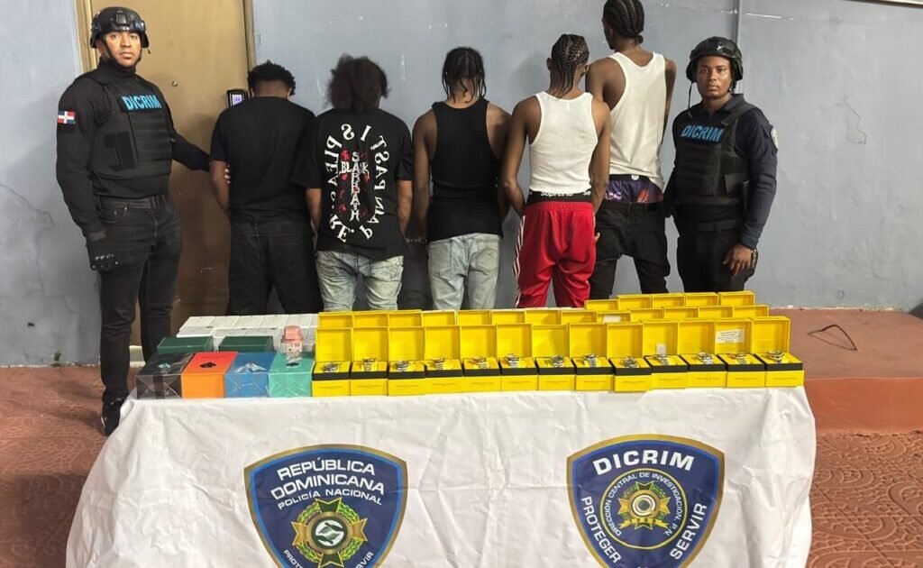 Desarticulan en Villa Francisca una red de fraudes electrónicos y buscan a un sexto implicado