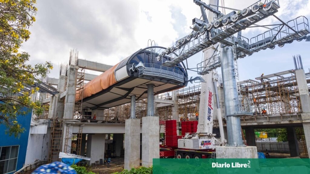 Teleférico de Santo Domingo Oeste continúa en obra tras un año y cinco meses de trabajos
