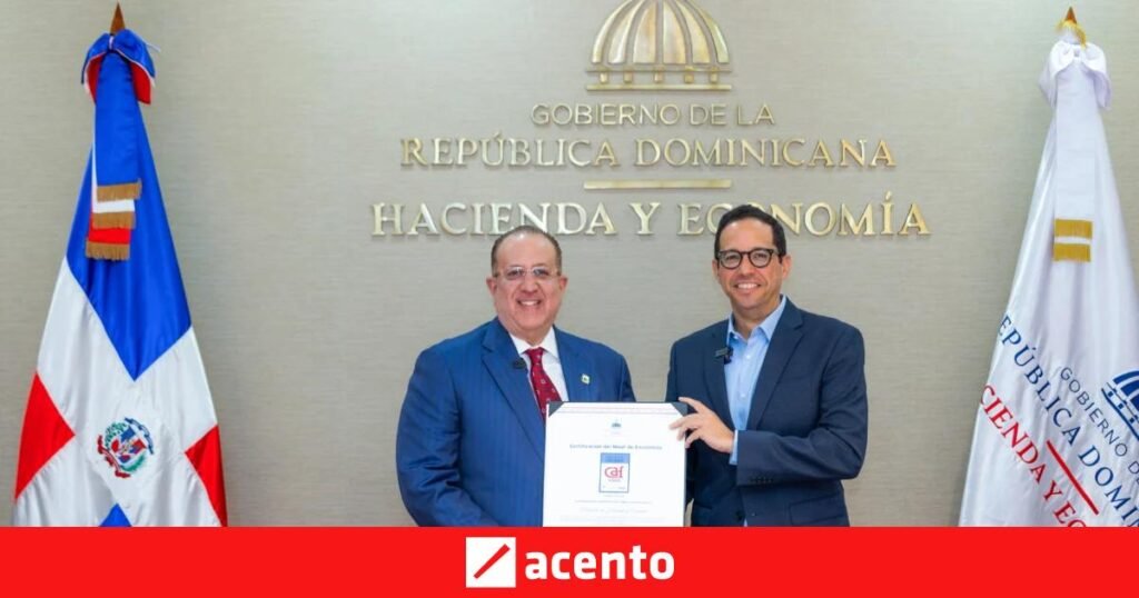 Hacienda y Economía exhibe sello de excelencia en medio de su proceso de fusión: en contexto