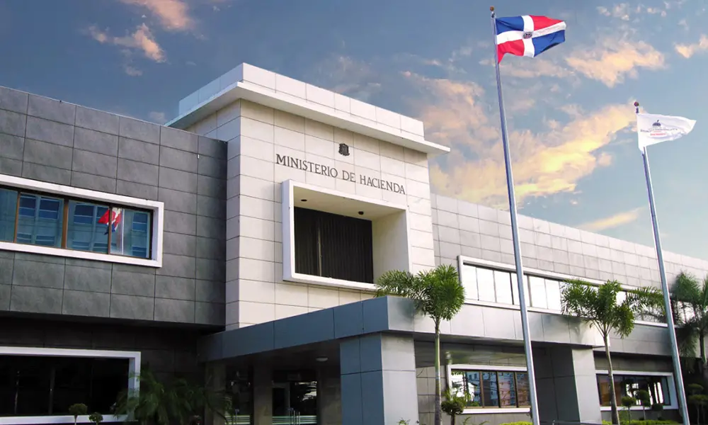 Hacienda informa una caída de la pobreza, aunque la brecha rural-urbana persiste