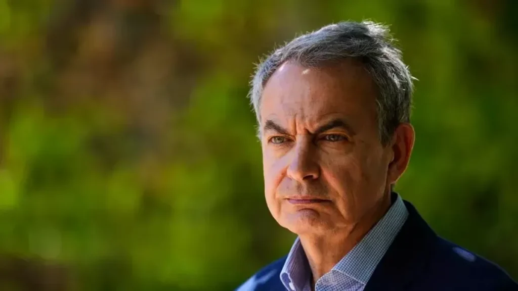 Reabren el caso Plus Ultra e imputan a Zapatero por tráfico de influencias en una causa sobre el rescate público
