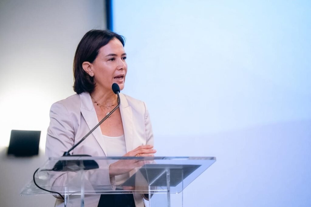 BID llama a reforzar instituciones y voluntad política para impulsar la competencia