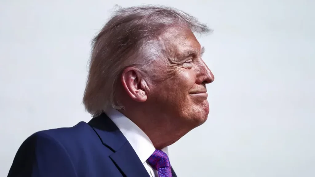 La Casa Blanca intenta cerrar filas sobre la salud de Trump tras semanas de rumores