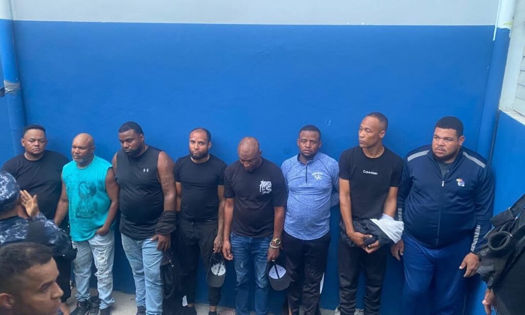 Ocho detenidos y 16 paquetes ocupados en Villa Hermosa reavivan alerta sobre el alcance del narcotráfico