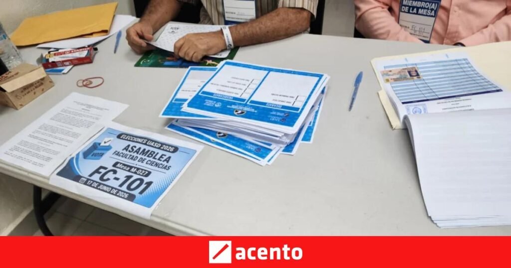 Boca de urna y conteos paralelos exponen disputa por la transparencia en la elección de la UASD