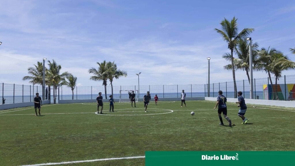 Alcaldía del DN proyectará gratis los partidos del Mundial en el Malecón y deja en redes los horarios