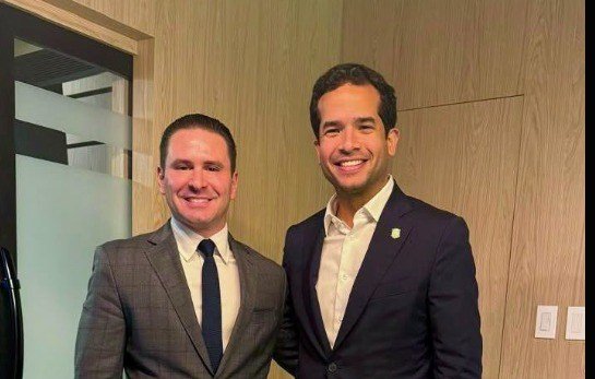 Guillermo Julián Jiménez apoya a Omar Fernández y pone el foco en el relevo político