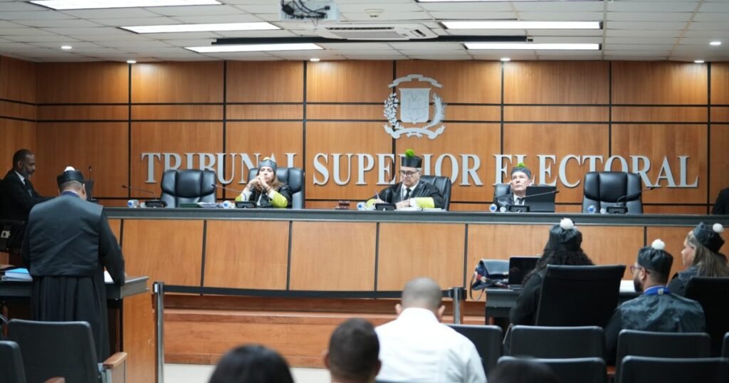 TSE deja pendiente recurso contra resolución de la JCE sobre encuestas electorales