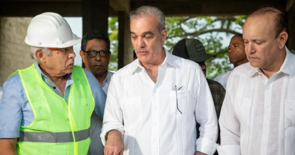 Abinader inaugura cuasi parroquia en Santiago y reafirma su agenda en actos simbólicos