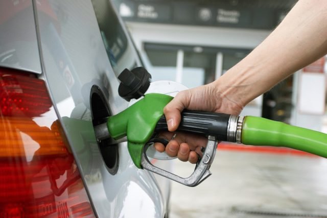 Gobierno activa congelamiento de combustibles por tres meses tras reajuste y subsidio de RD$555.7 millones
