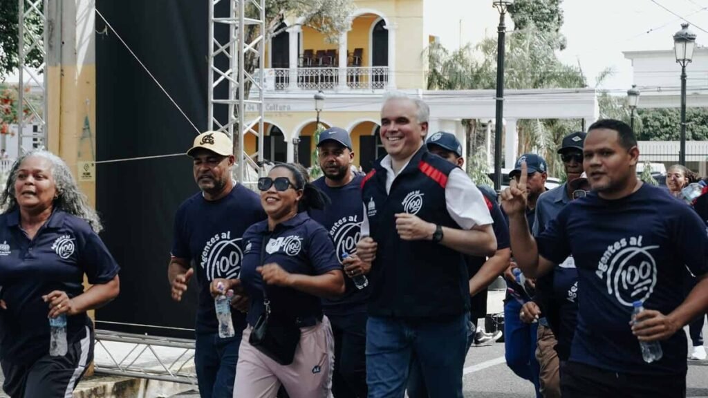 De Camps encabeza jornada por la paz en La Vega mientras Educación vuelve a centrar el mensaje en valores y prevención