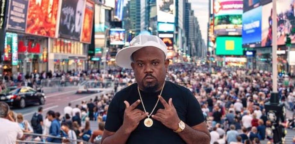 ‘Kanye West RD’ pide un donante de riñón y vuelve a poner en primer plano la carga humana de su enfermedad