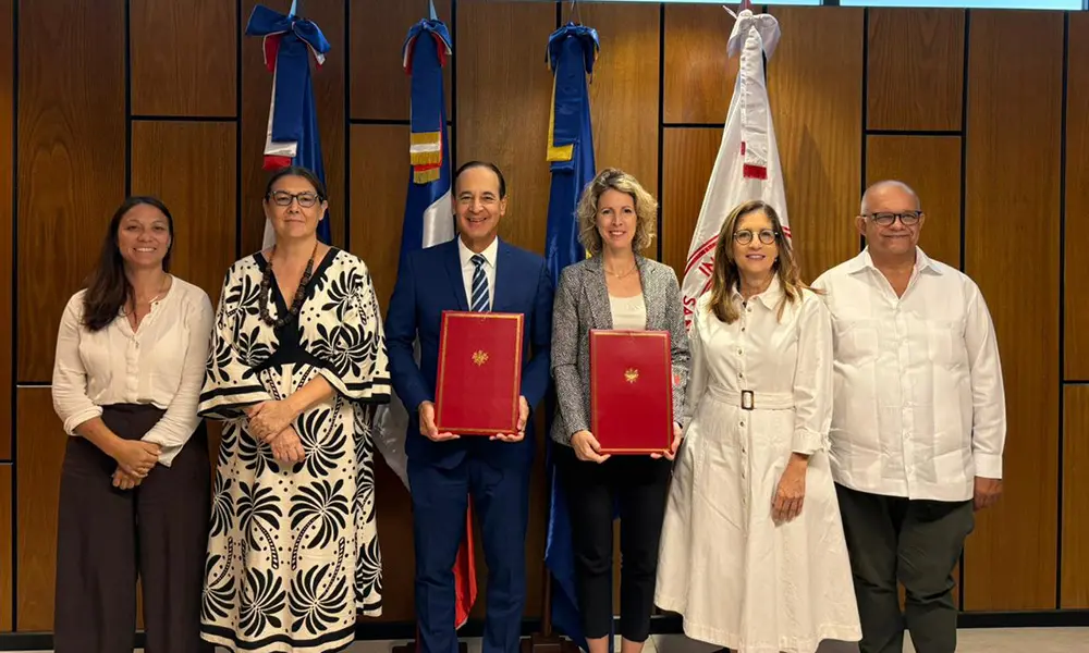 Francia impulsa un proyecto regional sobre sargazo que Intec coordinará en República Dominicana