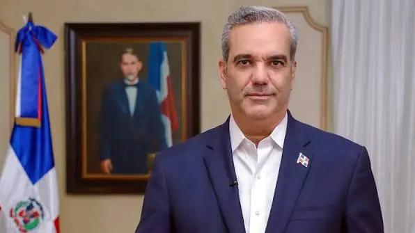 Abinader promulga la ley anticrisis con la que el Gobierno busca sumar más de RD$60,000 millones