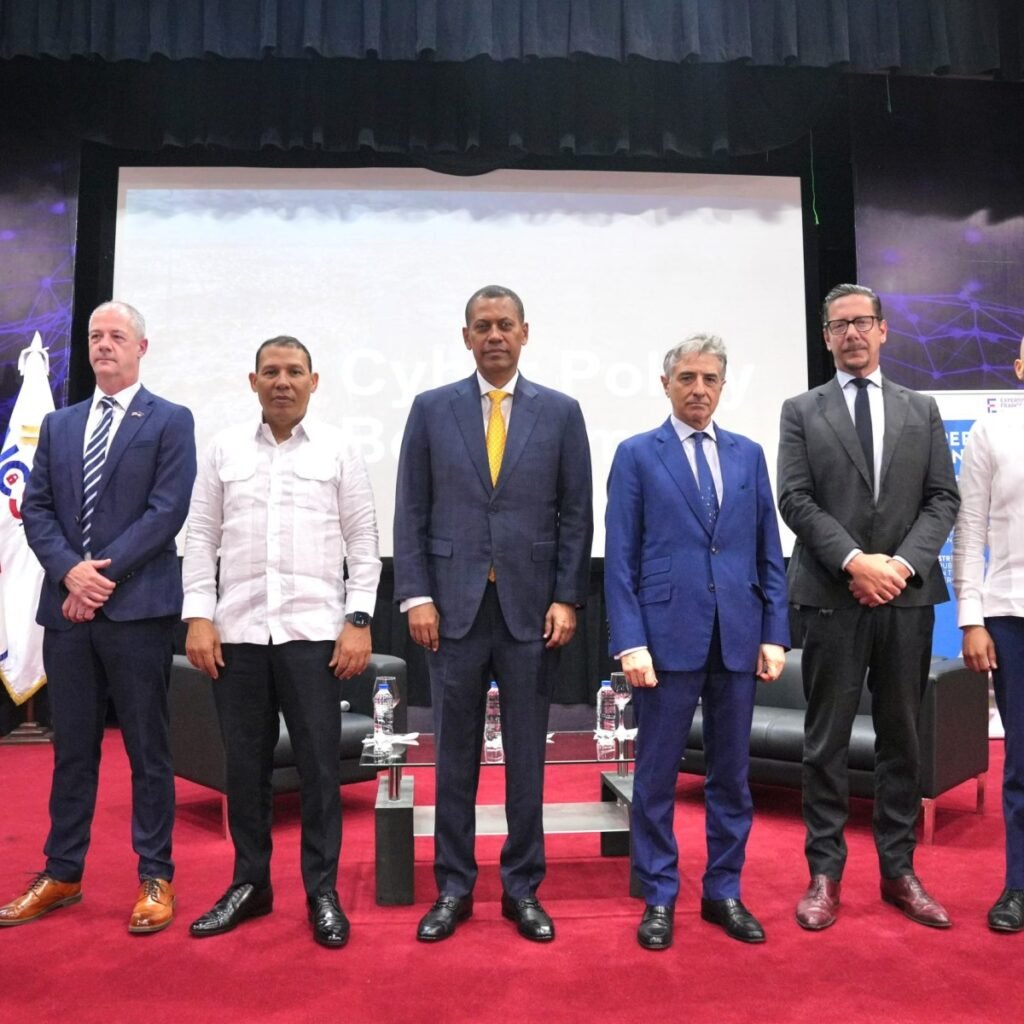 Cumbre de ciberseguridad en Santo Domingo pone el foco sobre la urgencia de proteger ciudadanos e instituciones