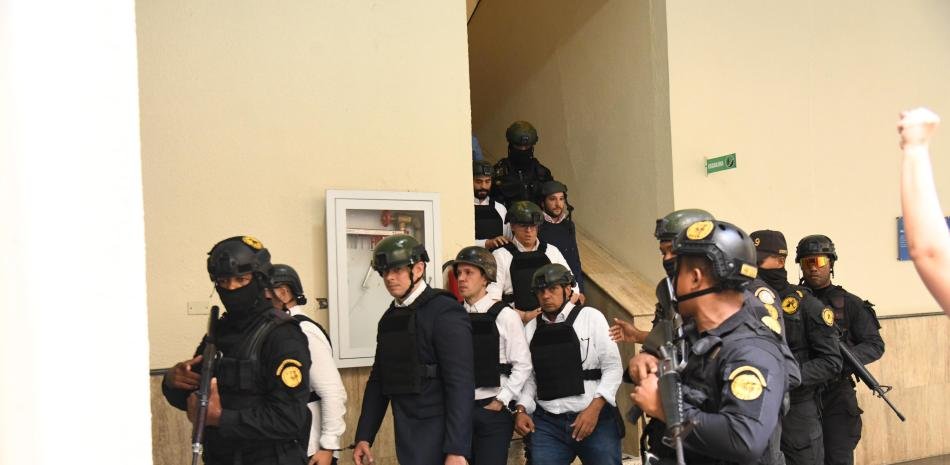 Demanda de RD$12,000 millones por caso Intrant eleva presión sobre exdirector Hugo Beras y otros imputados