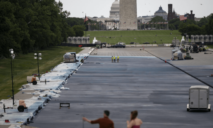 Trump convierte en frente político el deterioro del estanque reflectante mientras operarios intentan contener la crisis