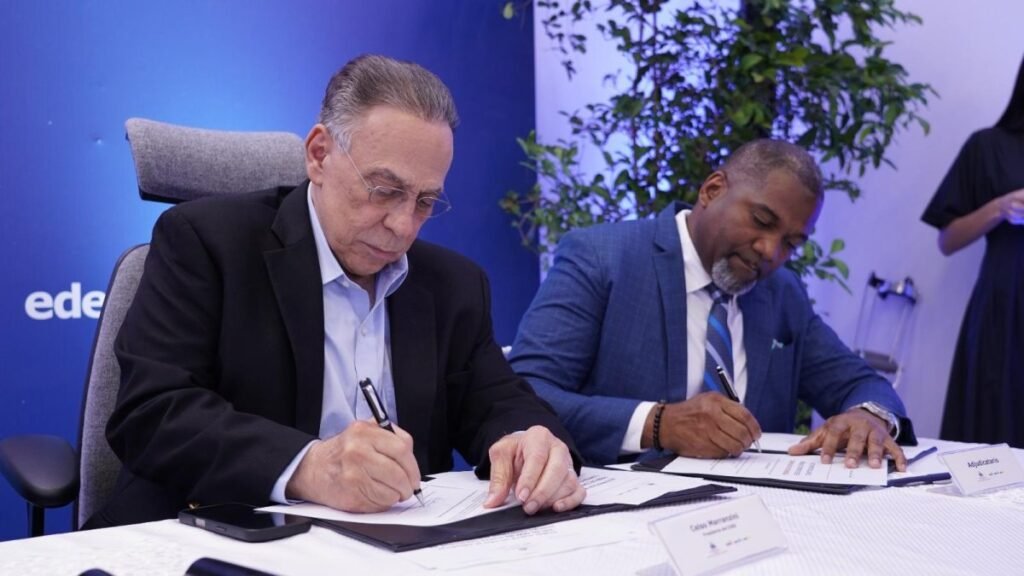 CUED adjudica 325.69 MW renovables y deja bajo examen los costos y la ejecución